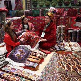 آشنایی با لباس ترکمن