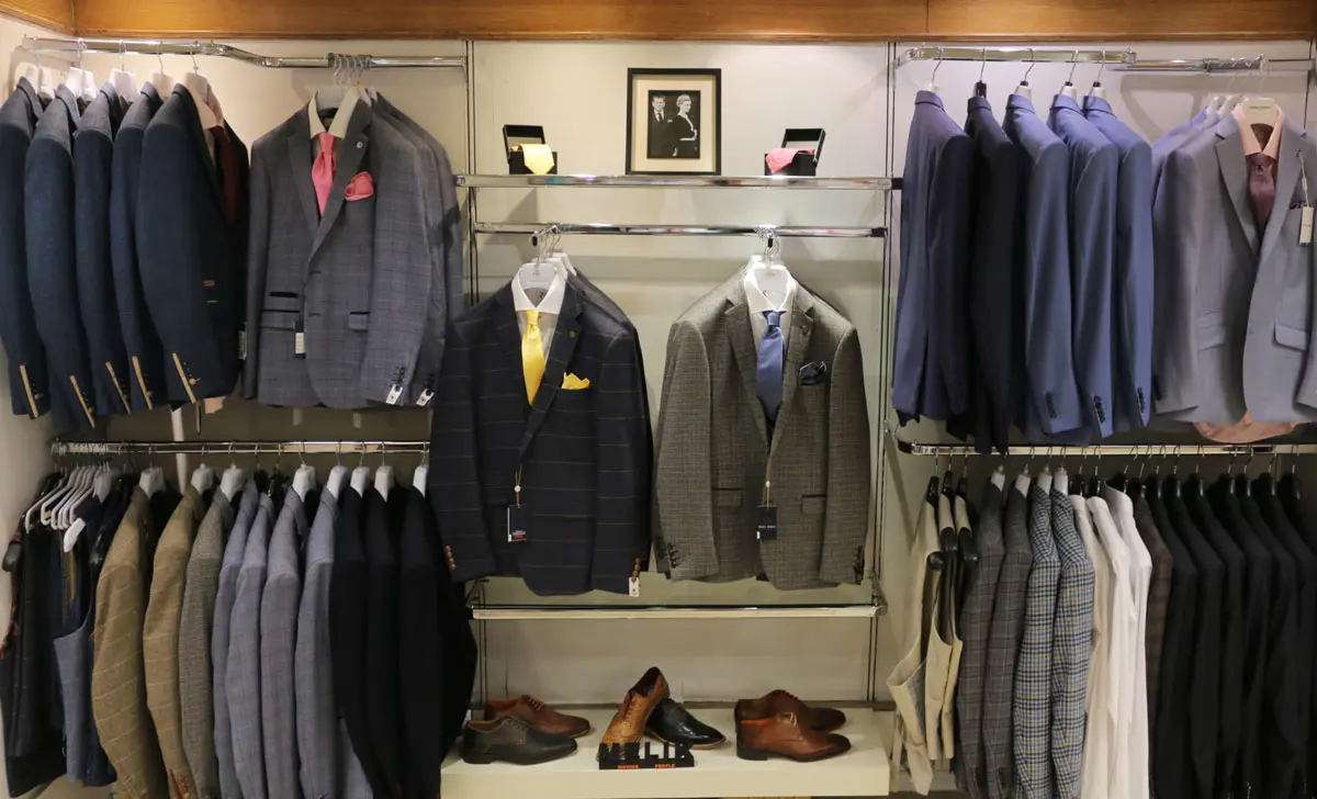 اهمیت طراحی لباس مردانه در افزایش فروش تولیدی