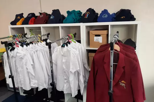 نکات حرفه‌ای برای طراحی لباس فرم فروشگاه‌ها و مراکز خرید